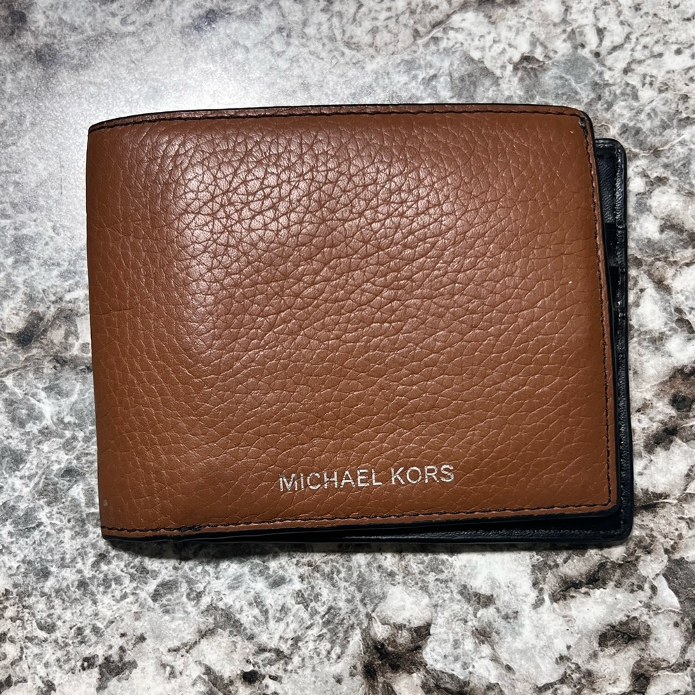 Michael Kors Tan and Black Leather Card Holder